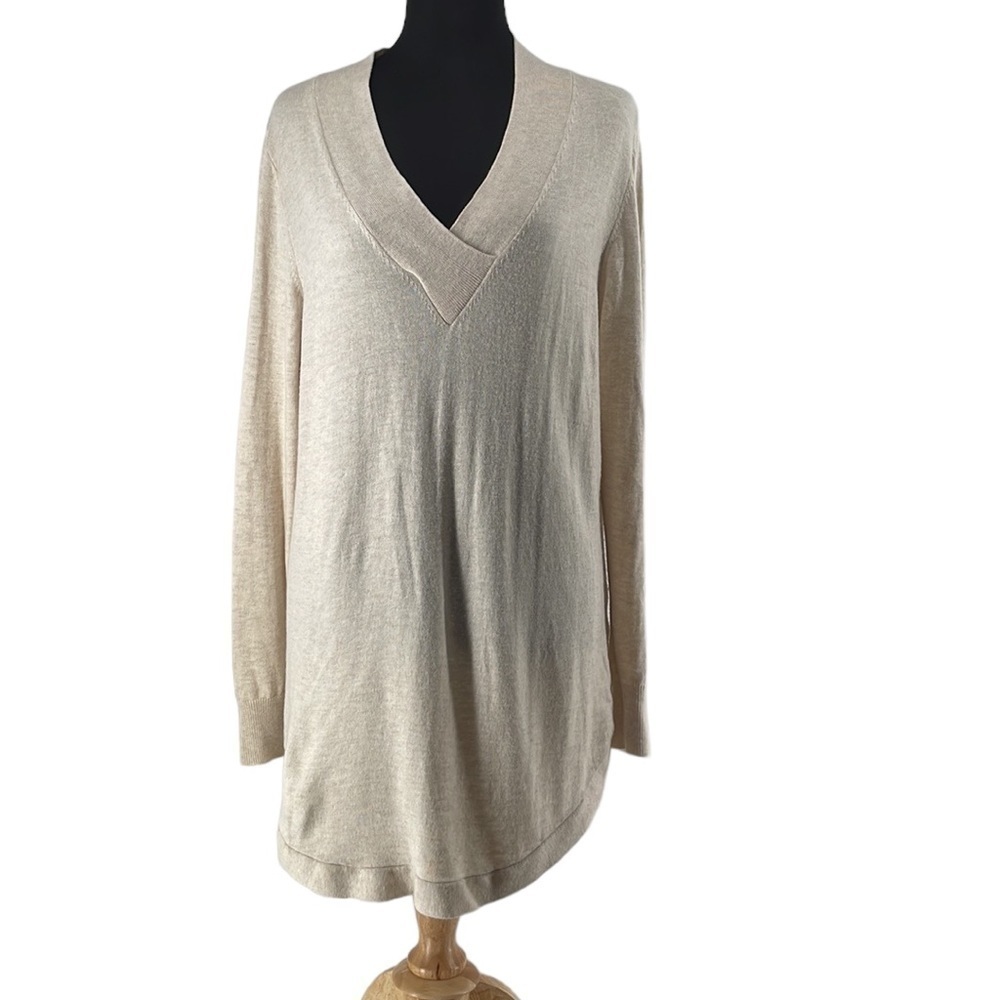 Part two cashmere wool long sleeve sweater v neck curved hem sz M